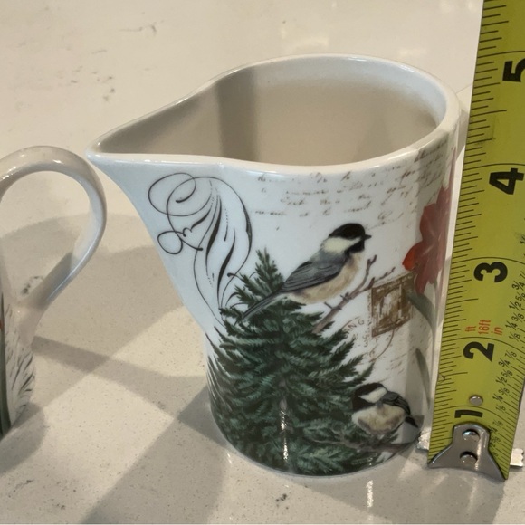 Grace Teaware Chickadee’s & Tiger Lilies design. Cream and Sugar Set - Picture 3 of 10